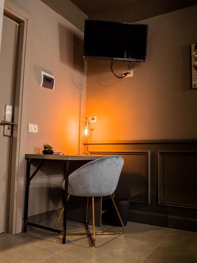 Host'N Go Bed & Breakfast Colleferro Bagian luar foto