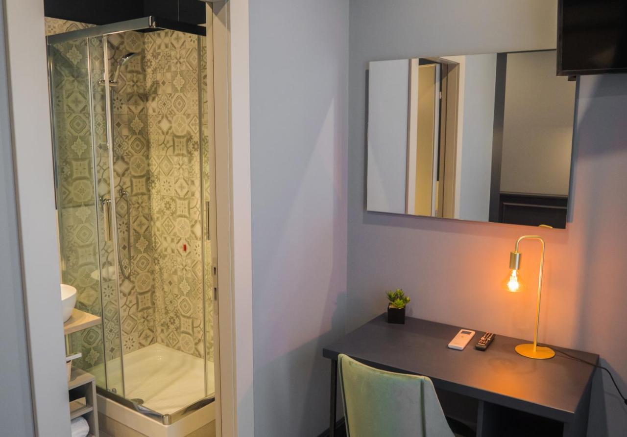 Host'N Go Bed & Breakfast Colleferro Bagian luar foto